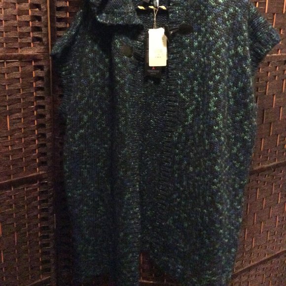 Ladies Size Small-Medium - Ladies Oversized Blue Knit Hooded Vest - Picture 2 of 2